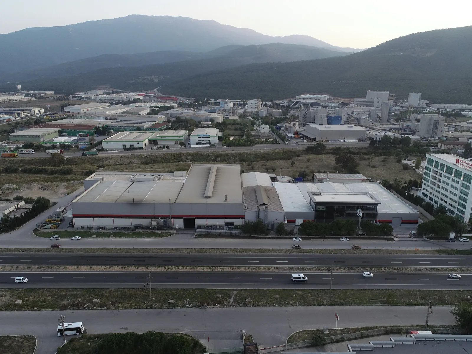 Süperpar Kemalpaşa Tesisi